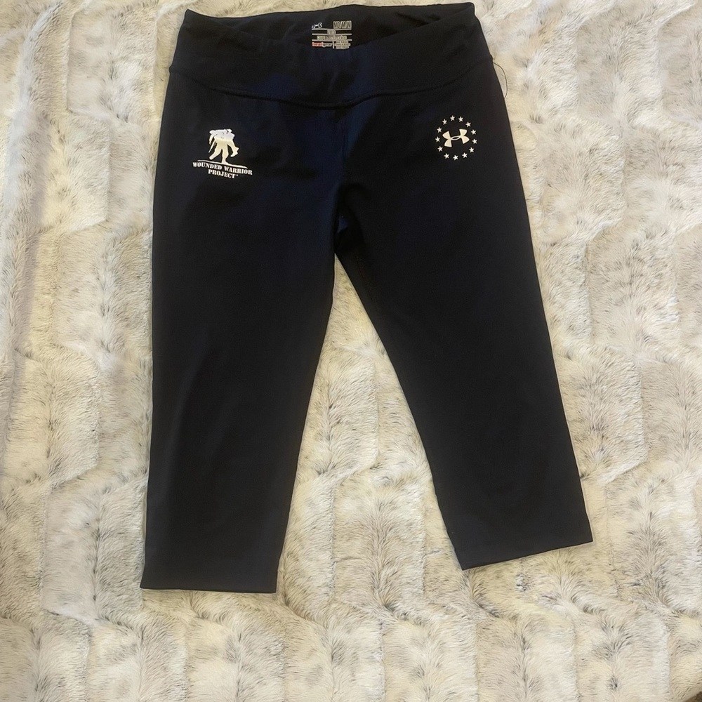 Under Armour Wounded Warrior Project Crop leggings size M